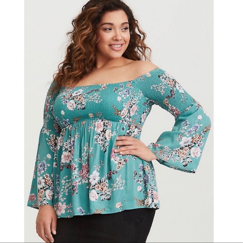 Torrid smocked off shoulder babydoll sz1 turquoise